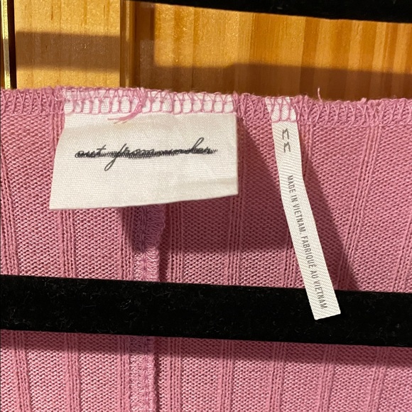 Urban Outfitters Out From Under  Ribbed Cropped Mauve Sweater - Picture 3 of 6